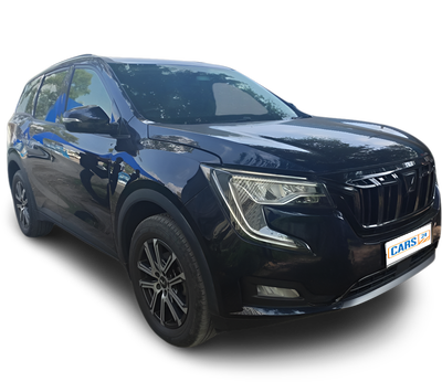 Mahindra XUV700-img